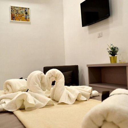 Appartamento I Cenni Di Napoli Exterior photo